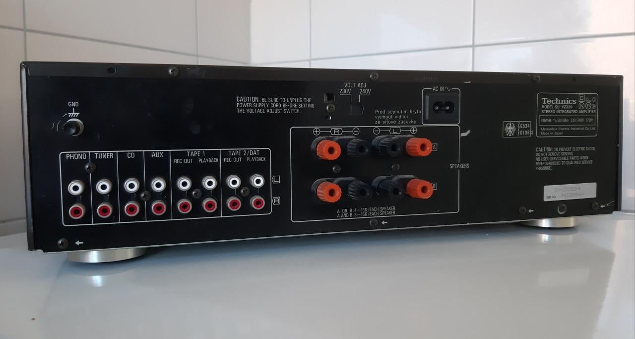 Technics SU-VX 320 Versterker