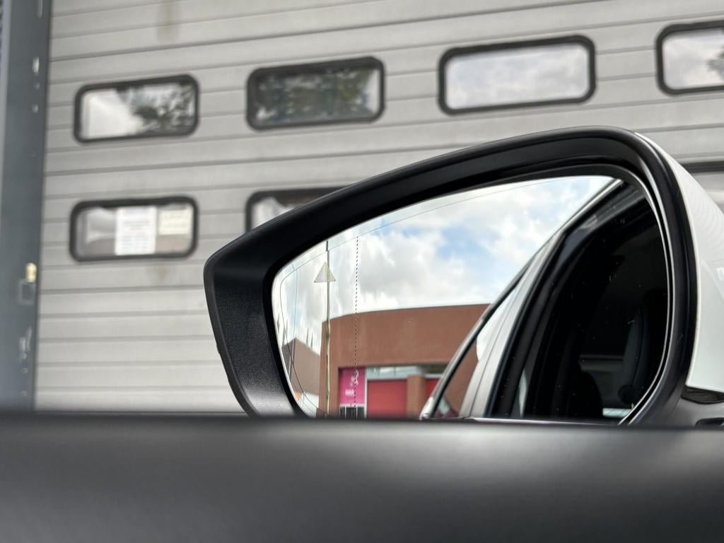 Mazda Cx-30 2.0 e-skyactiv-x m hybrid comfort leder-pakket, nl-auto!