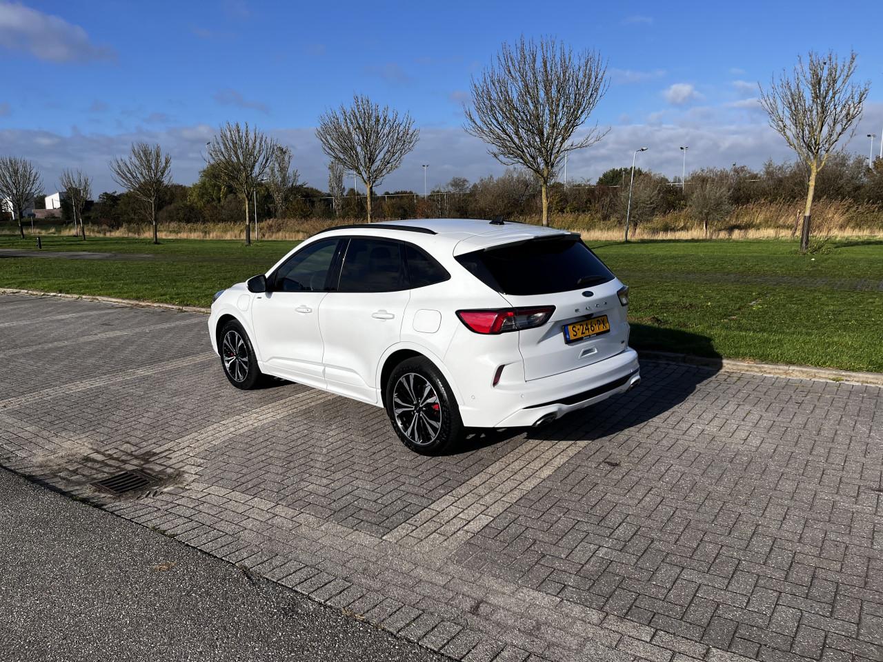 Ford Kuga 2.5 PHEV ST-Line X 225pk