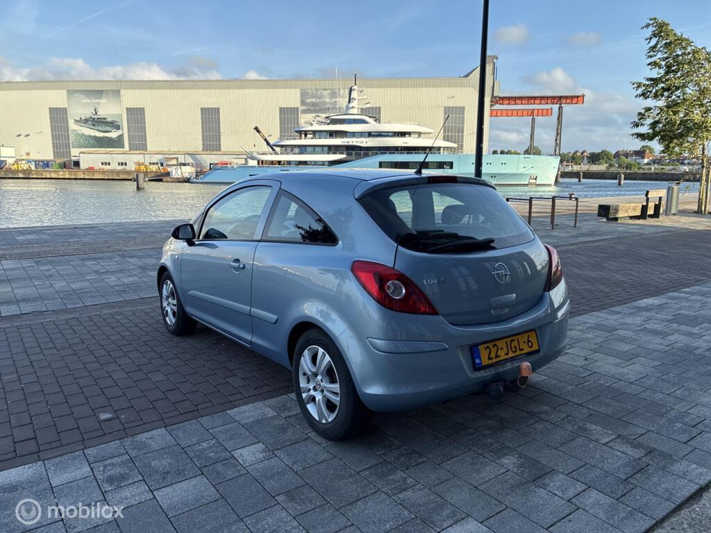 Opel Corsa 1.4-16V Cosmo Airco km114.154 Nap 3Deurs BJ2009