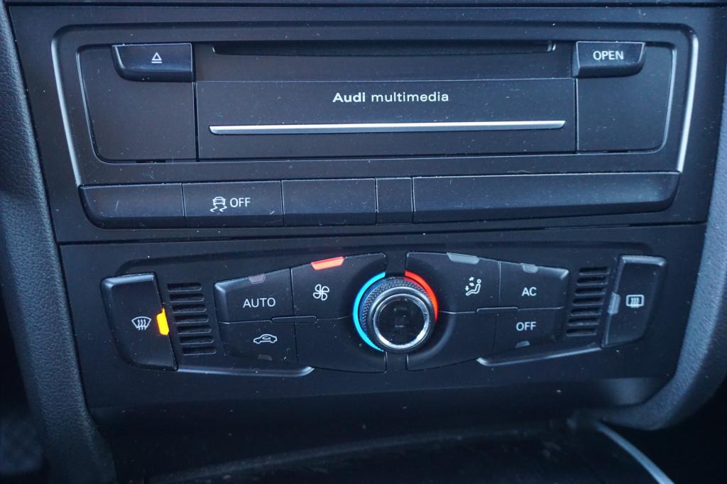 Audi A4 avant 1.8 tfsi pro line s climate / navi / cruise / parkeersens. / 