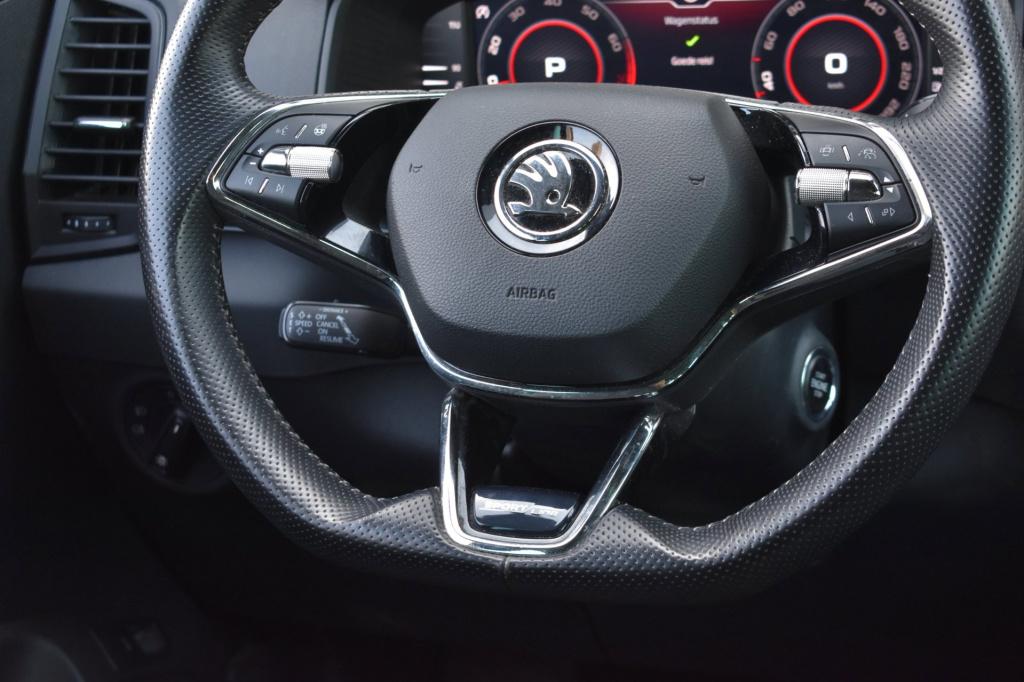 Skoda Karoq 1.5 tsi act sportline | trekhaak | adaptieve cruise controle | 