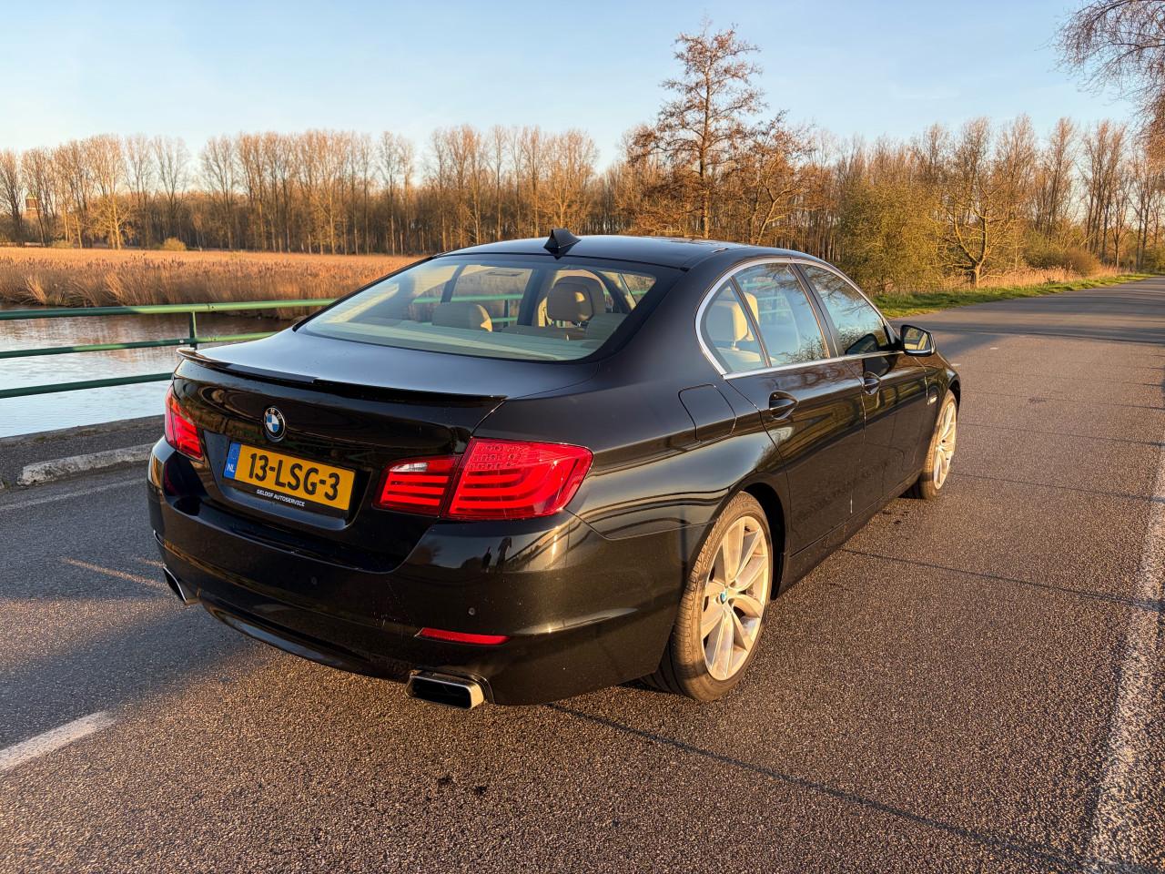 BMW 5-Serie 3.0 I 523 AUT 2010 Zeer goede staat!
