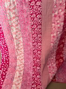 Te koop leuke roze sprei/ deken