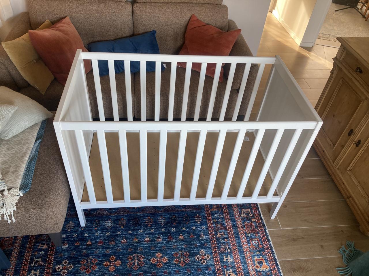 Babyledikant ( Sunvik , Ikea)