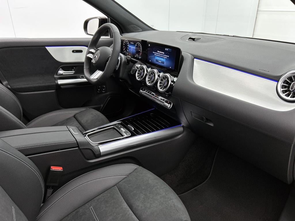 Mercedes-Benz Gla-klasse 250 e 140 year edition | plus pakket | nightpakket