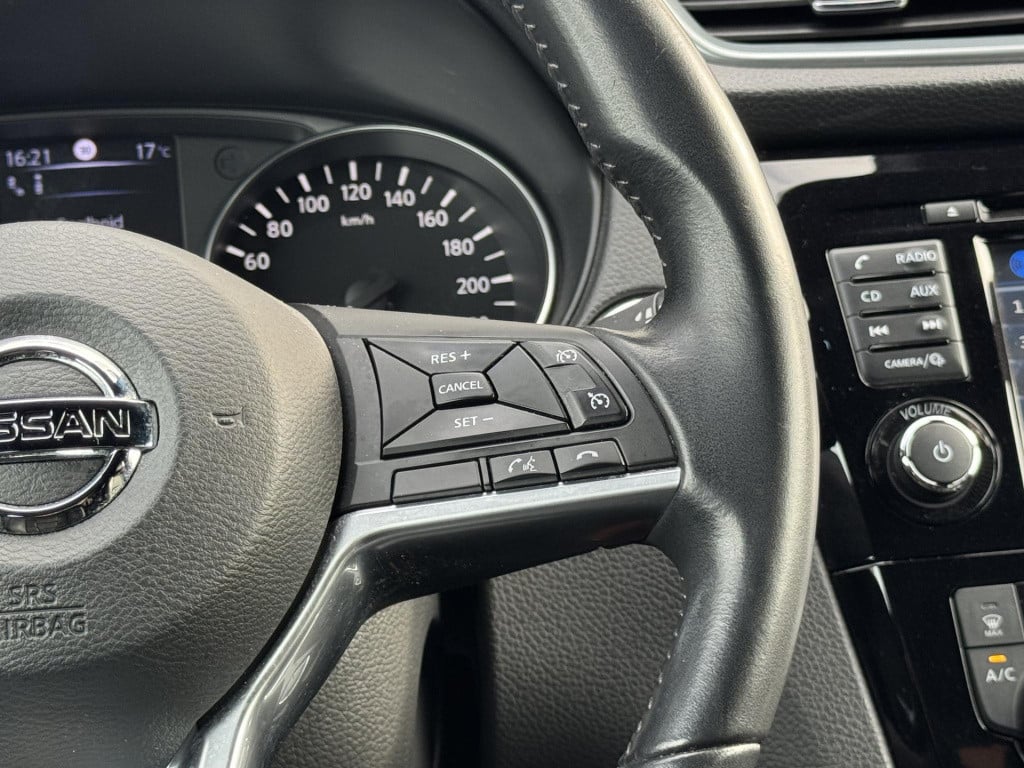 Nissan Qashqai 1.2 tekna + automaat, trekhaak + meest luxe uitvoering!