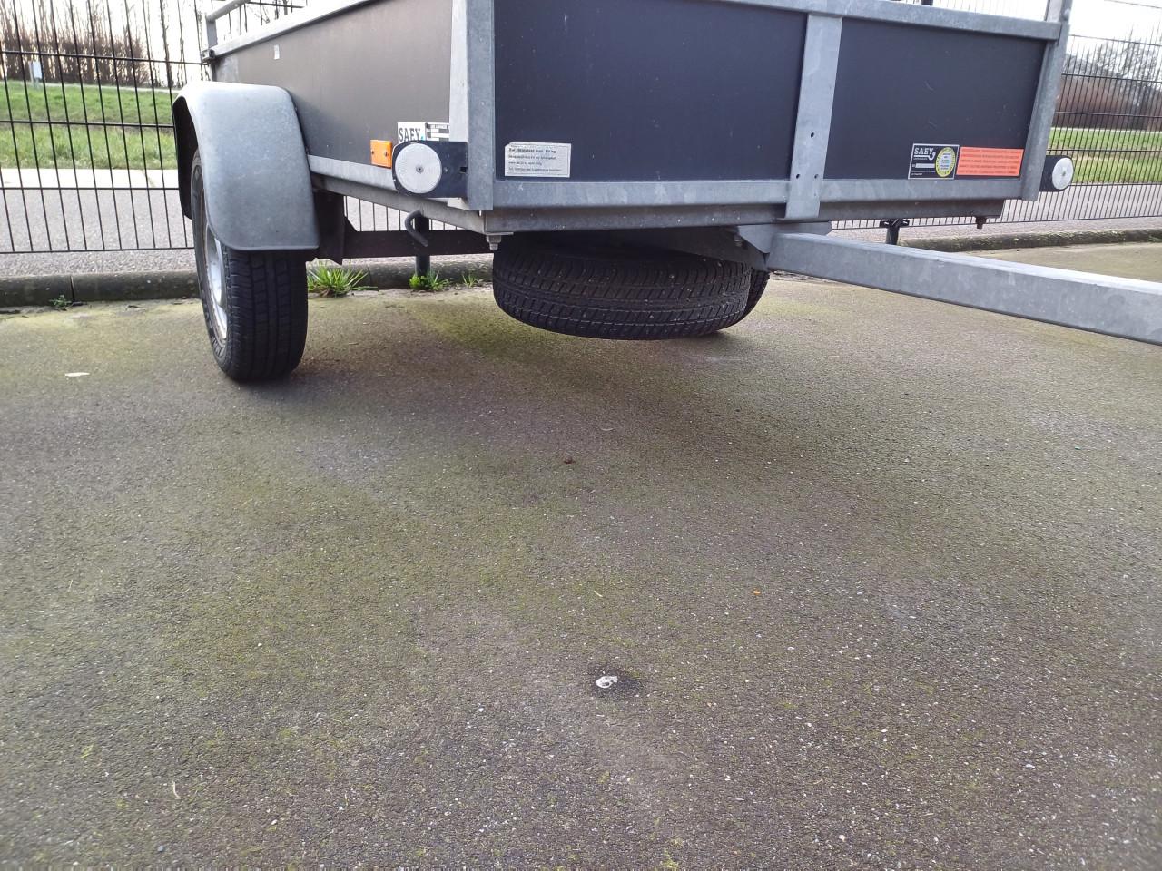 Enkelasser aanhanger