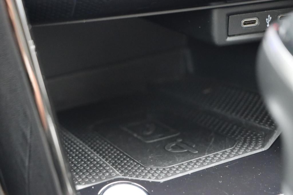 Volkswagen T-roc 1.5 tsi r-line 150pk dsg7