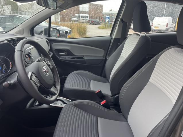 Toyota Yaris 1.5 hybrid active