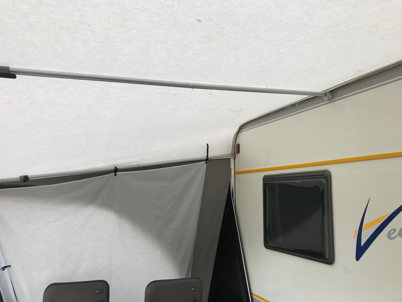 Te koop: Unico Verona maat 11 met voorscherm DeLuxe en dak luifel