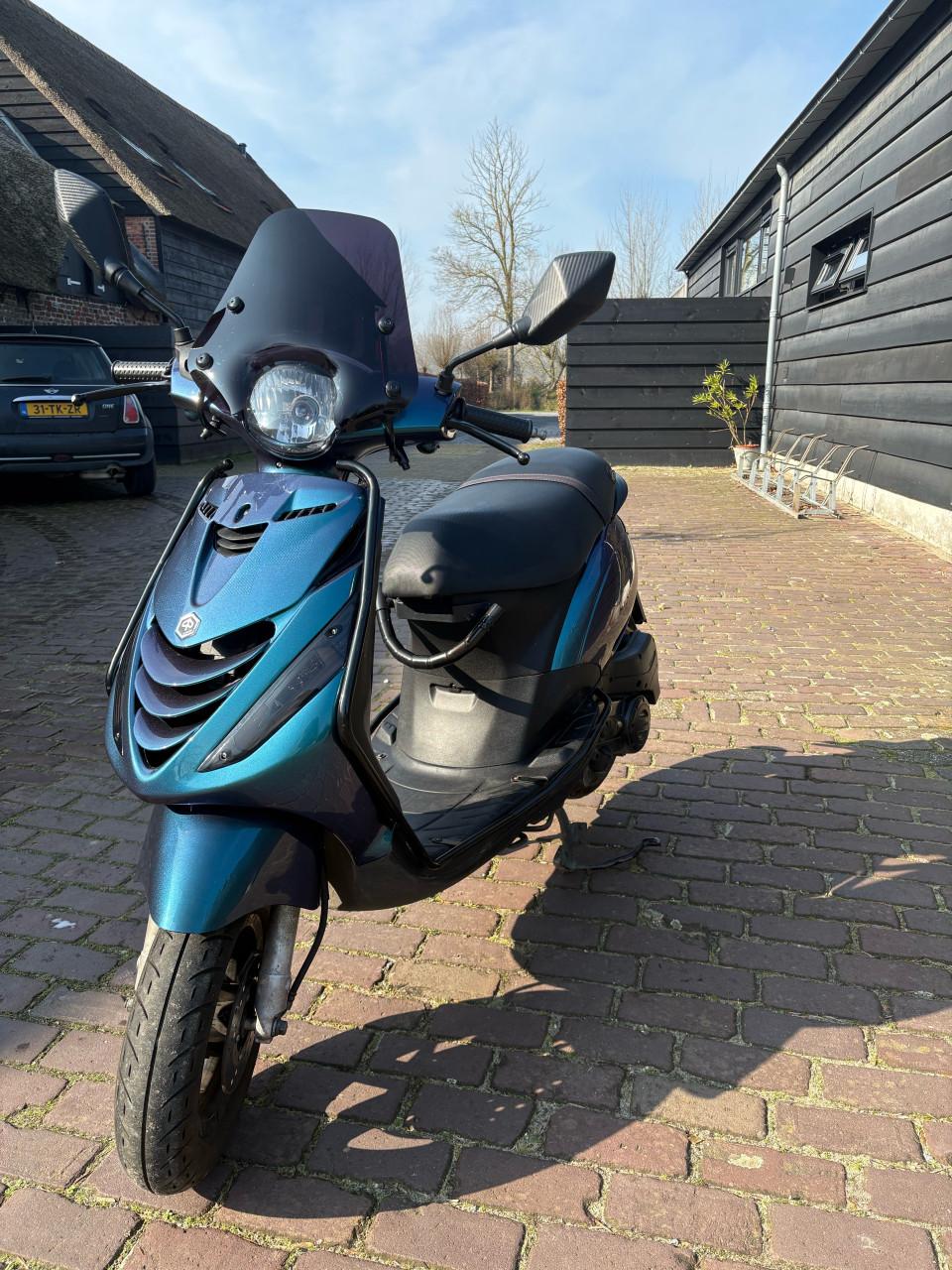 Piaggio Zip SP 2023