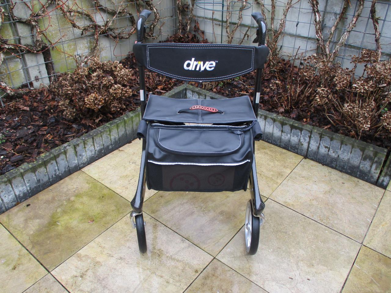 Nieuw Drive Nitro Carbon rollator met grote wielen