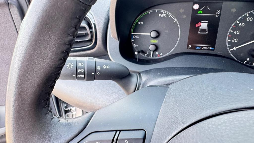 Toyota Yaris 1.5 hybrid 115 active