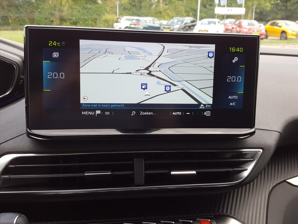 Peugeot 3008 1.6 plug-in hybrid 225pk allure pack business automaat navigat