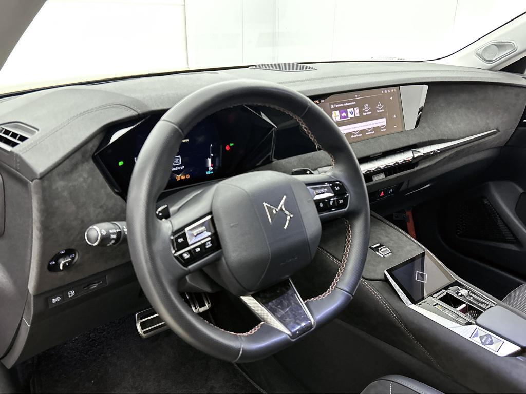 Ds Ds 4 e-tense performance line+ | rijklaar | afn. trekhaak |