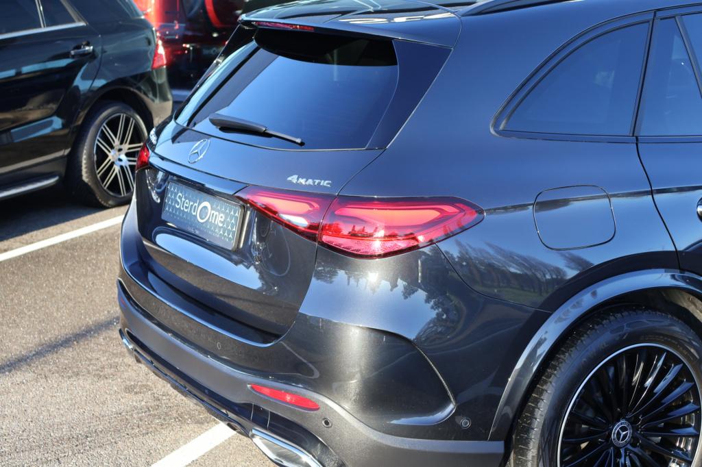 Mercedes-Benz Glc 300e 4matic amg line l techniek pakket l luchtvering l pa