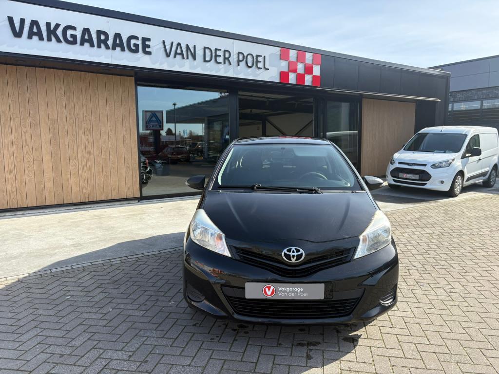 Toyota Yaris 1.0 vvt-i aspiration