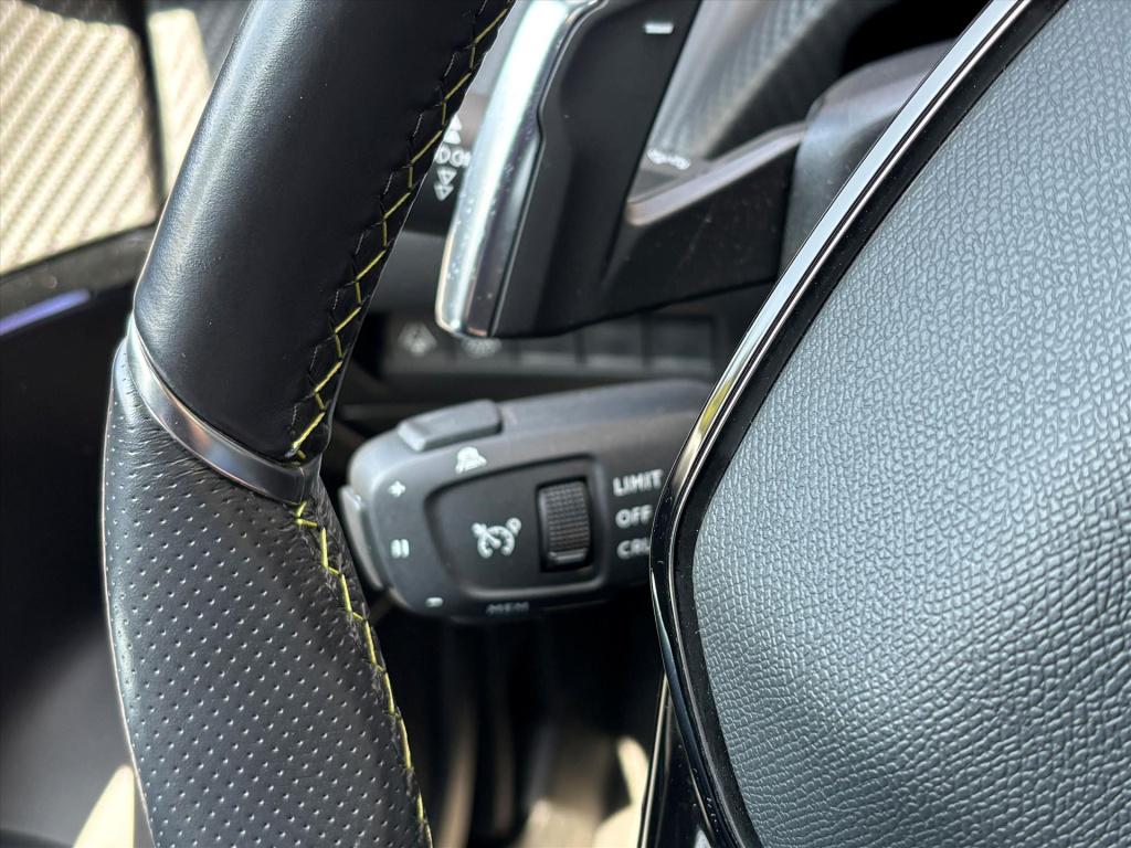 Peugeot 2008 1.2 puretech 130pk gt-line| carplay|camera|panodak|rijklaarpri
