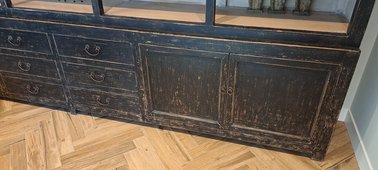 Landelijk grote old pine kast van De Pagter uit Middelburg