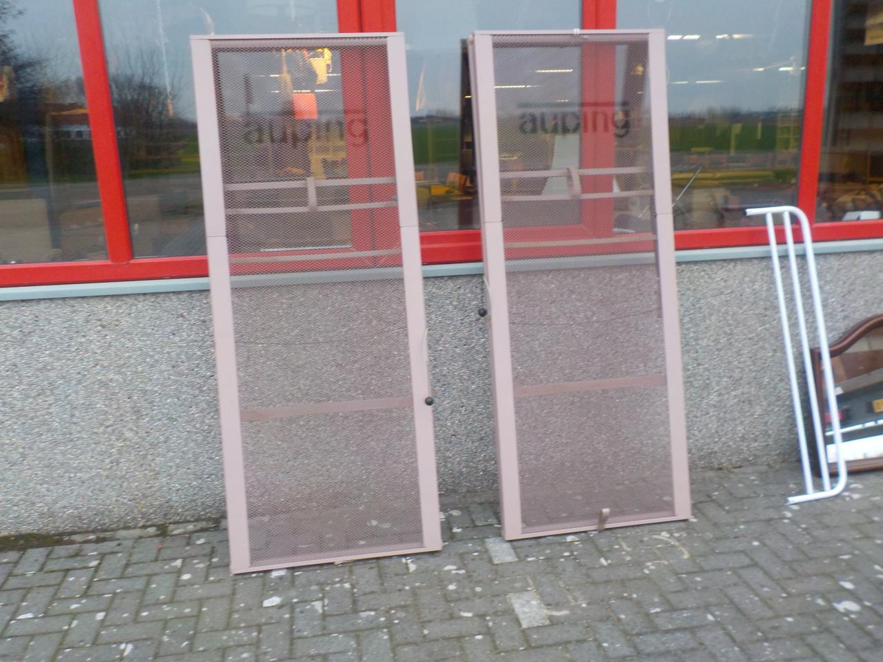 2 auping handmatig verstelbare spiralen in goede staat 2 x 80 x 200 cm