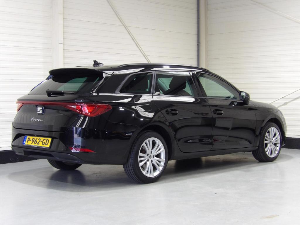 Seat Leon sportstourer 1.0 etsi 110pk dsg-7 fr business intense
