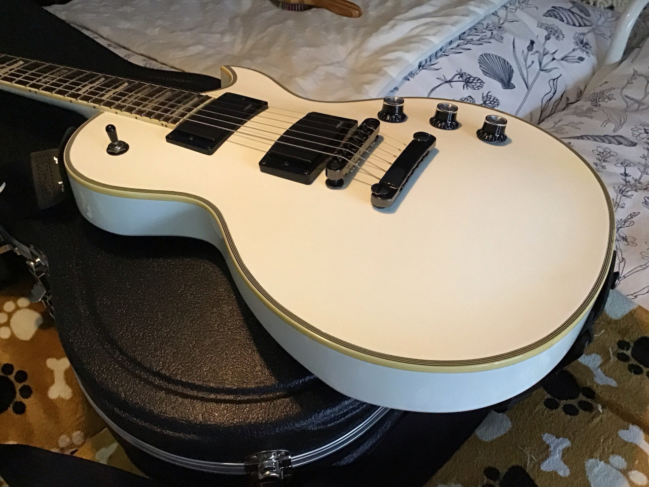 HB LesPaul/ESP-active guitar (HBZ)”EMG-pickups”