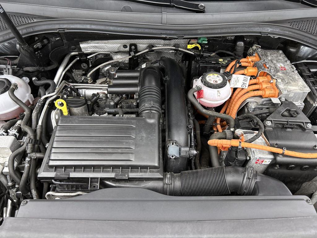 Volkswagen Tiguan 1.4 tsi ehybrid r-line business | automaat | panorama dak