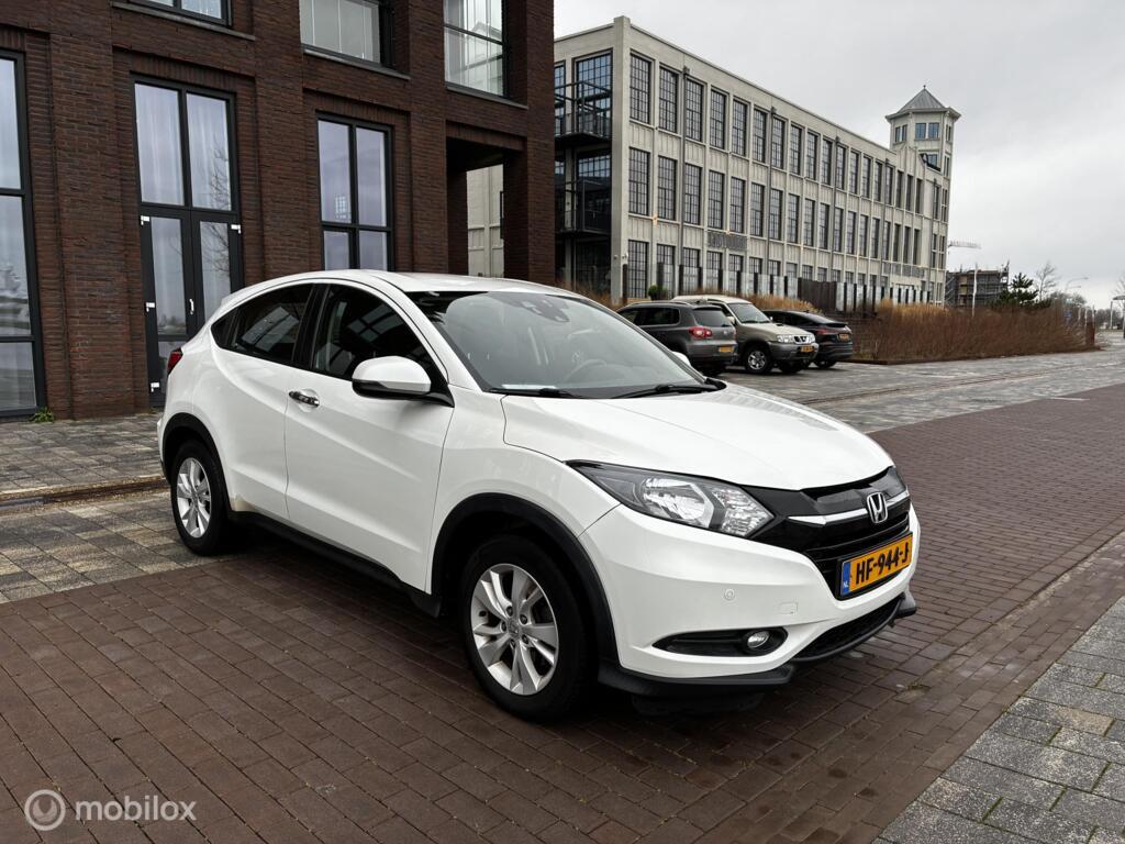 Honda HR-V 1.5 i-VTEC Executive km172.899 Nap Clima Cruise Trekhaak BJ2025