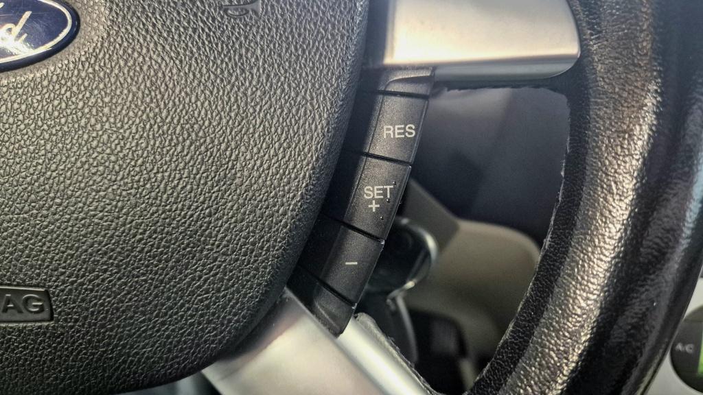 Ford Focus coupé-cabriolet | airco | sto 2.0-16v titanium