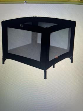 Zwarte kinderbox, merk Ding