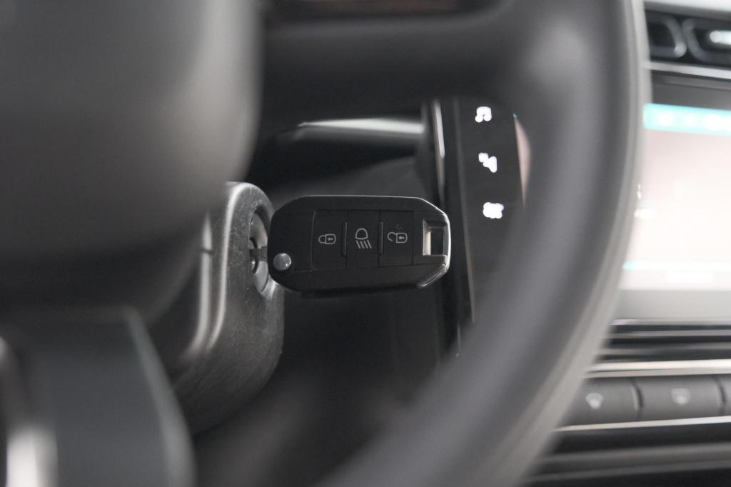 Citroen C3 puretech 82 feel edition | parkeersensoren | apple carplay | nav