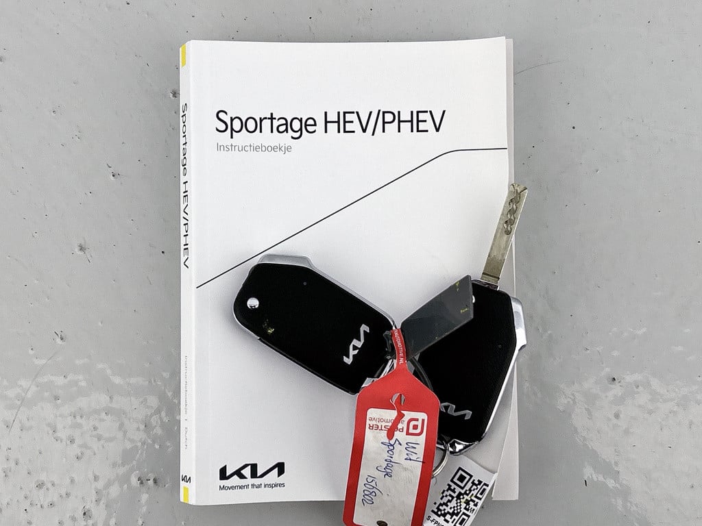 Kia Sportage 1.6 t-gdi plug-in hybrid awd dynamicline | sidebars | lichtmet