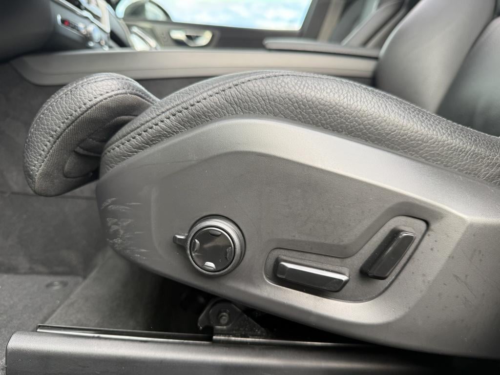 Volvo XC60 t8 390pk recharge inscription| panodak| adap.cruise| trekhaak| 3