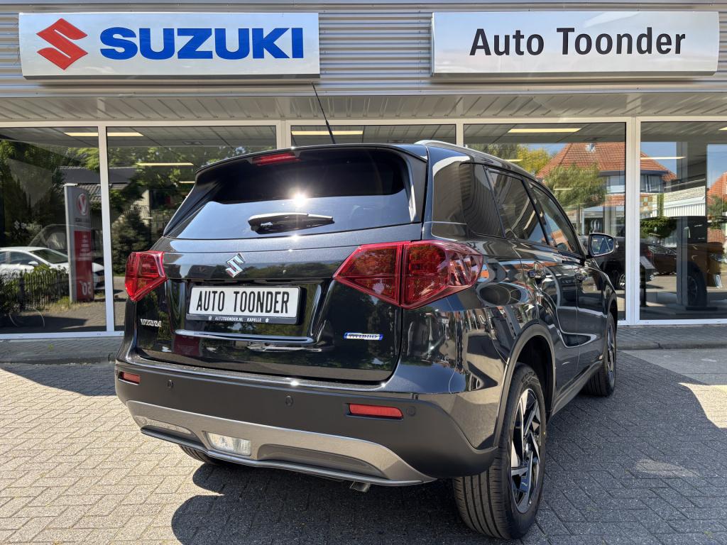 Suzuki Vitara 1.4 boosterjet style smart hybrid
