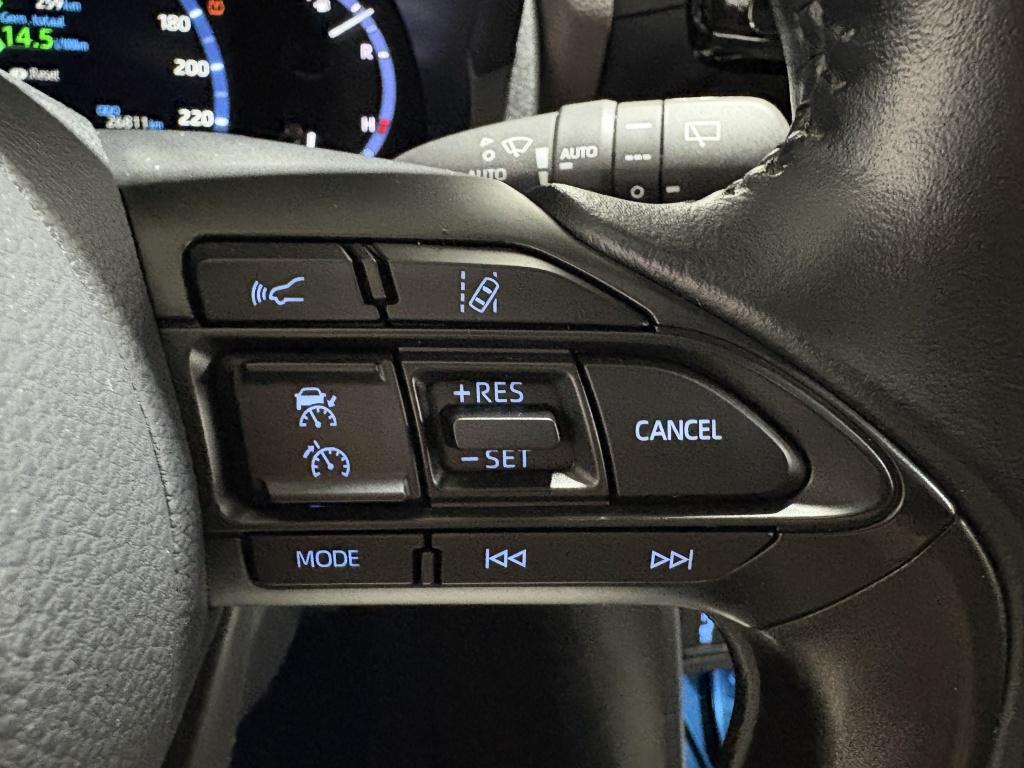 Toyota Yaris Cross 1.5 hybrid executive | 360 camera | bsm | stoelverwarmin