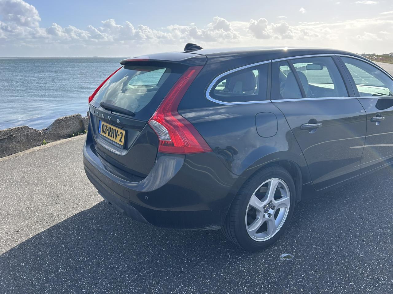 Volvo V60 2.0 D3 Geartronic Summum 163pk