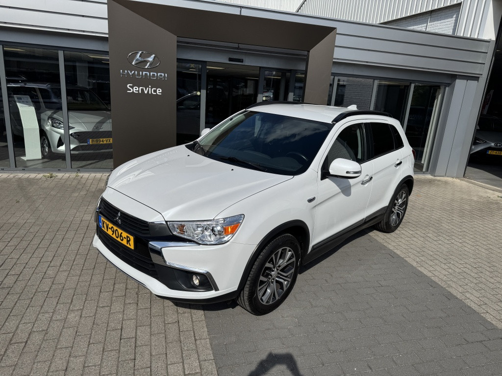 Mitsubishi Asx 1.6 cleartec intense | navigatie | trekhaak | airco | achter