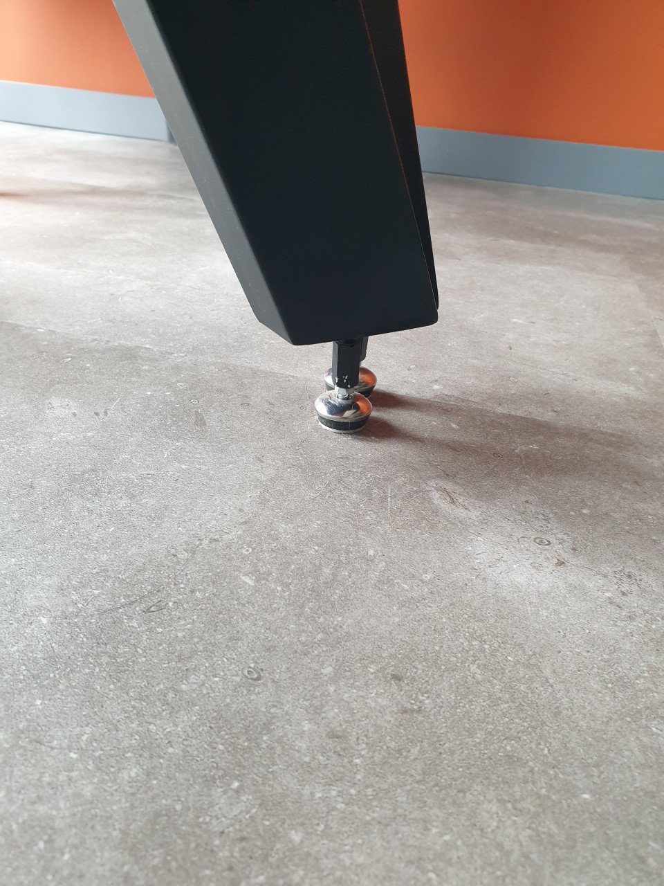 Eetkamertafel + 4 stoelen