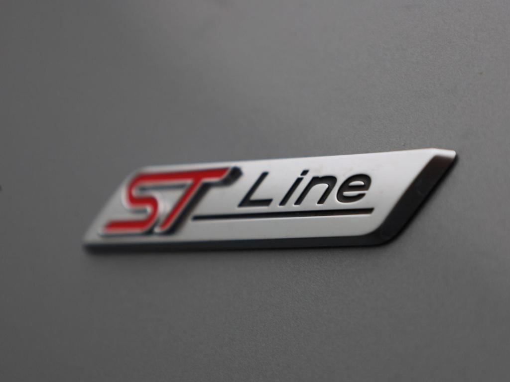 Ford Puma 1.0 ecoboost hybrid st-line x | adaptive cruise control | panoram