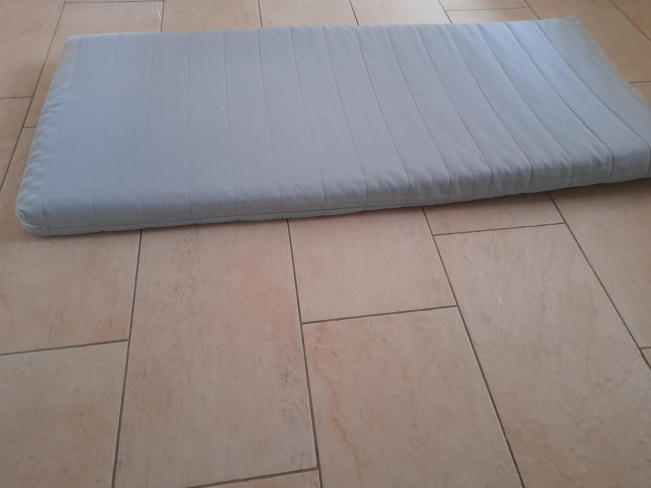 Peuter Matrasje 70 x 160 (in goede nette staat )