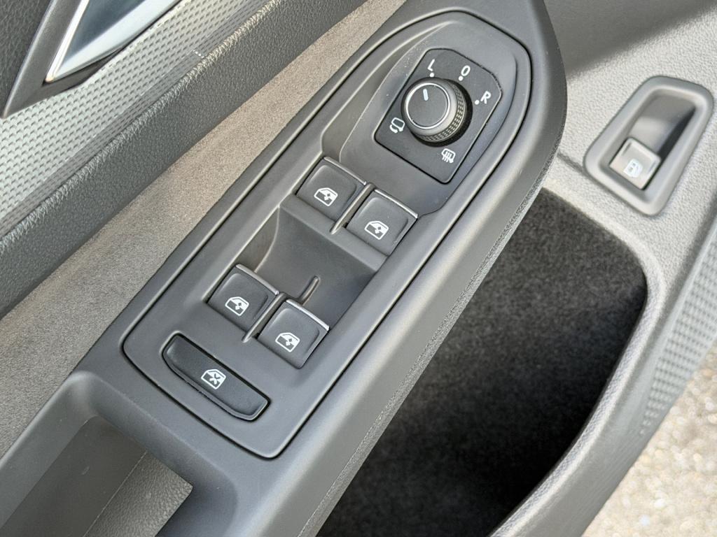 Volkswagen Golf 1.5 ehybrid 204pk style | 360 camera | ergo stoel | adapt. 