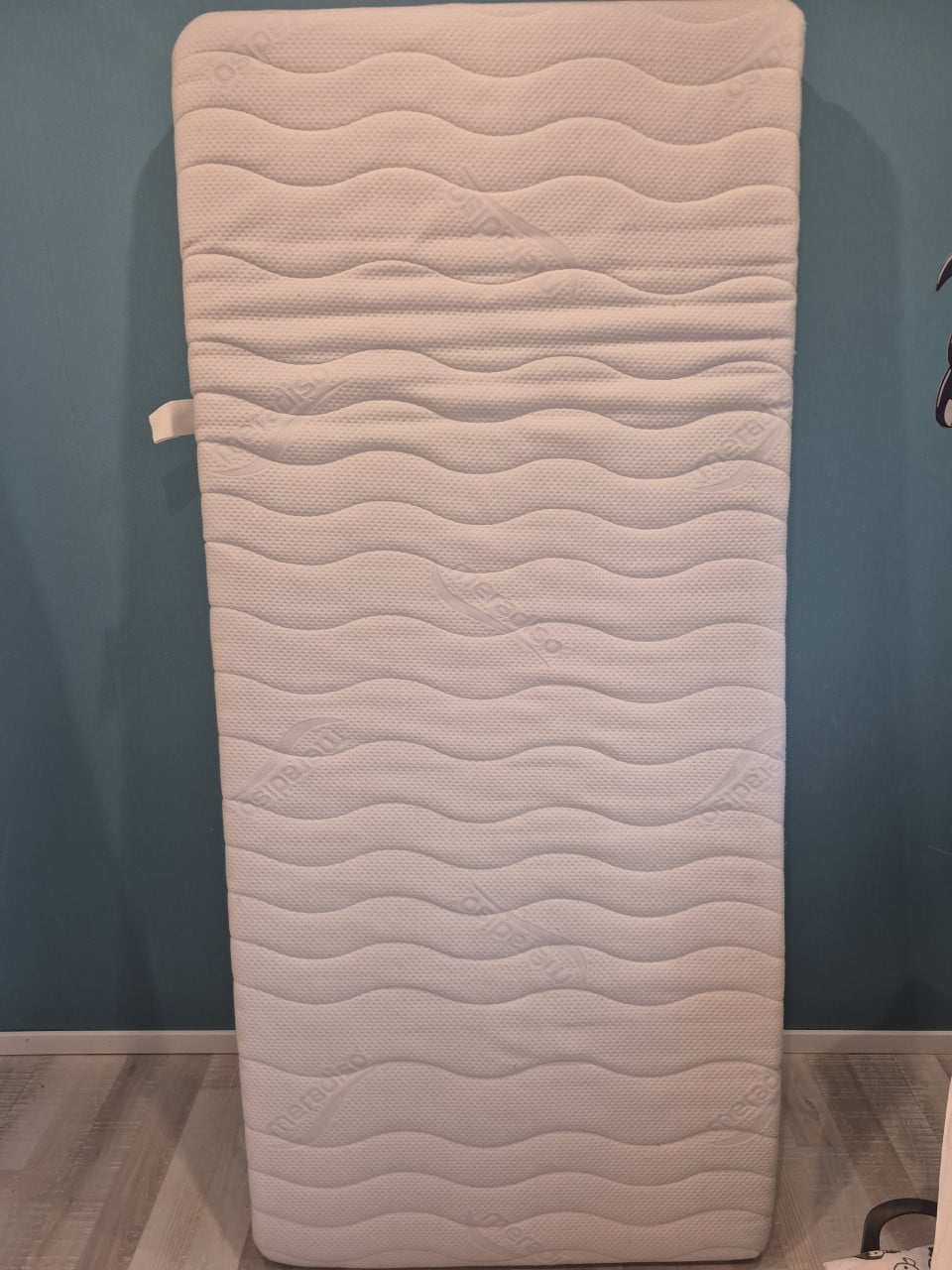 Matras 200x90x18 met afneembare hoes