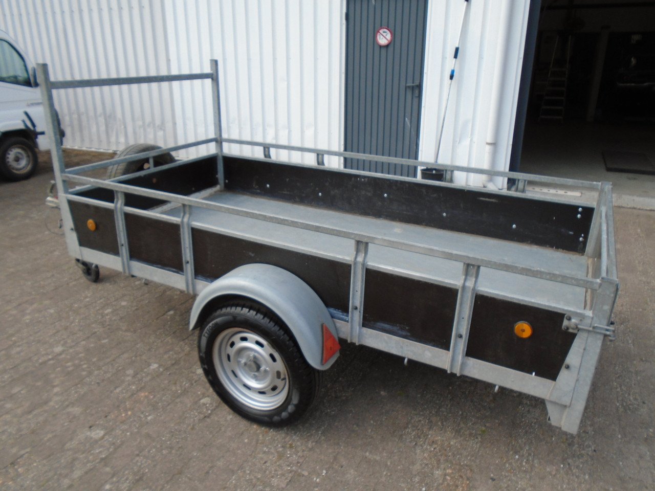 Gegalvaniseerde aanhanger 255x130 GERESERVEERD