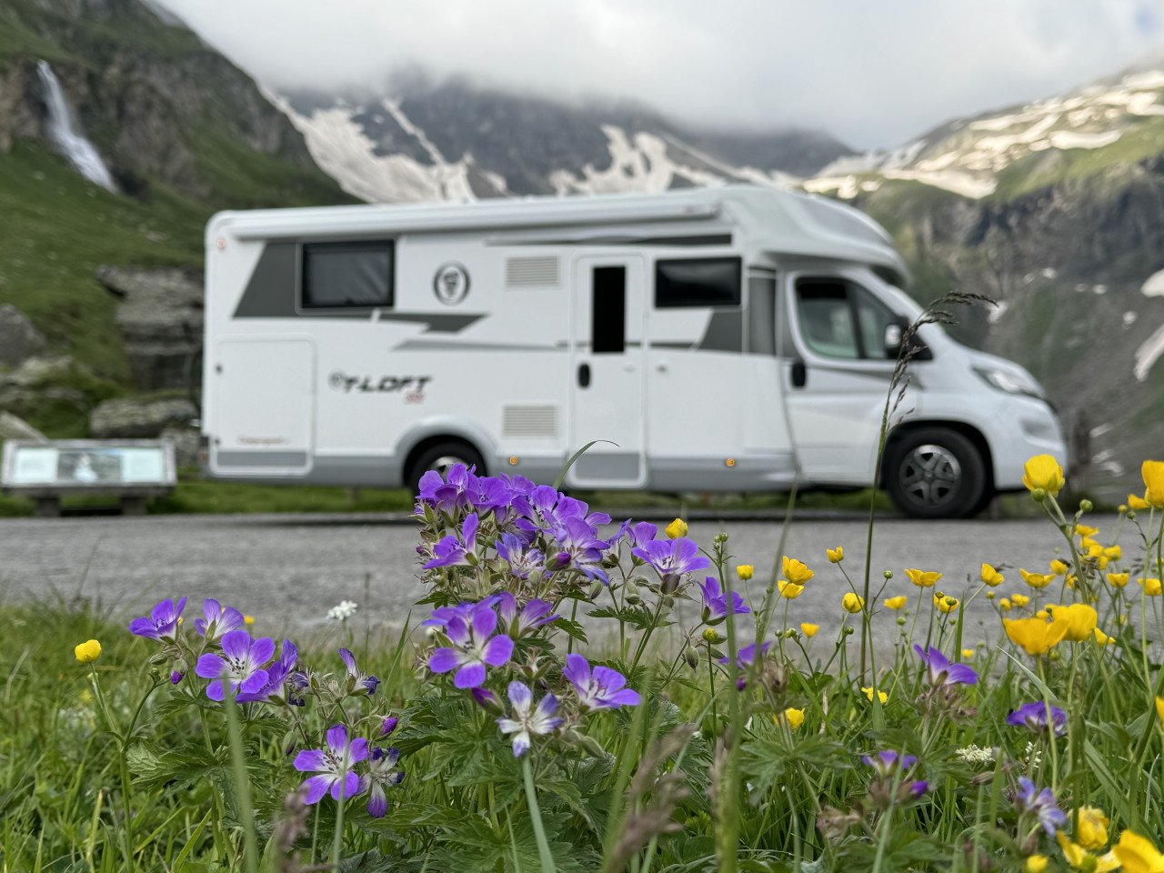 Huur onze mooie campers met veel luxe