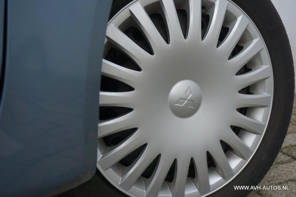 Mitsubishi Colt 1.1 edition one