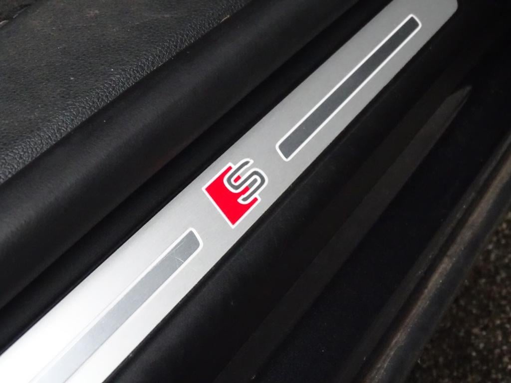 Audi Q8 55 tfsi e quattro pro line s | pano | matrix led | b&o 3d | 22"