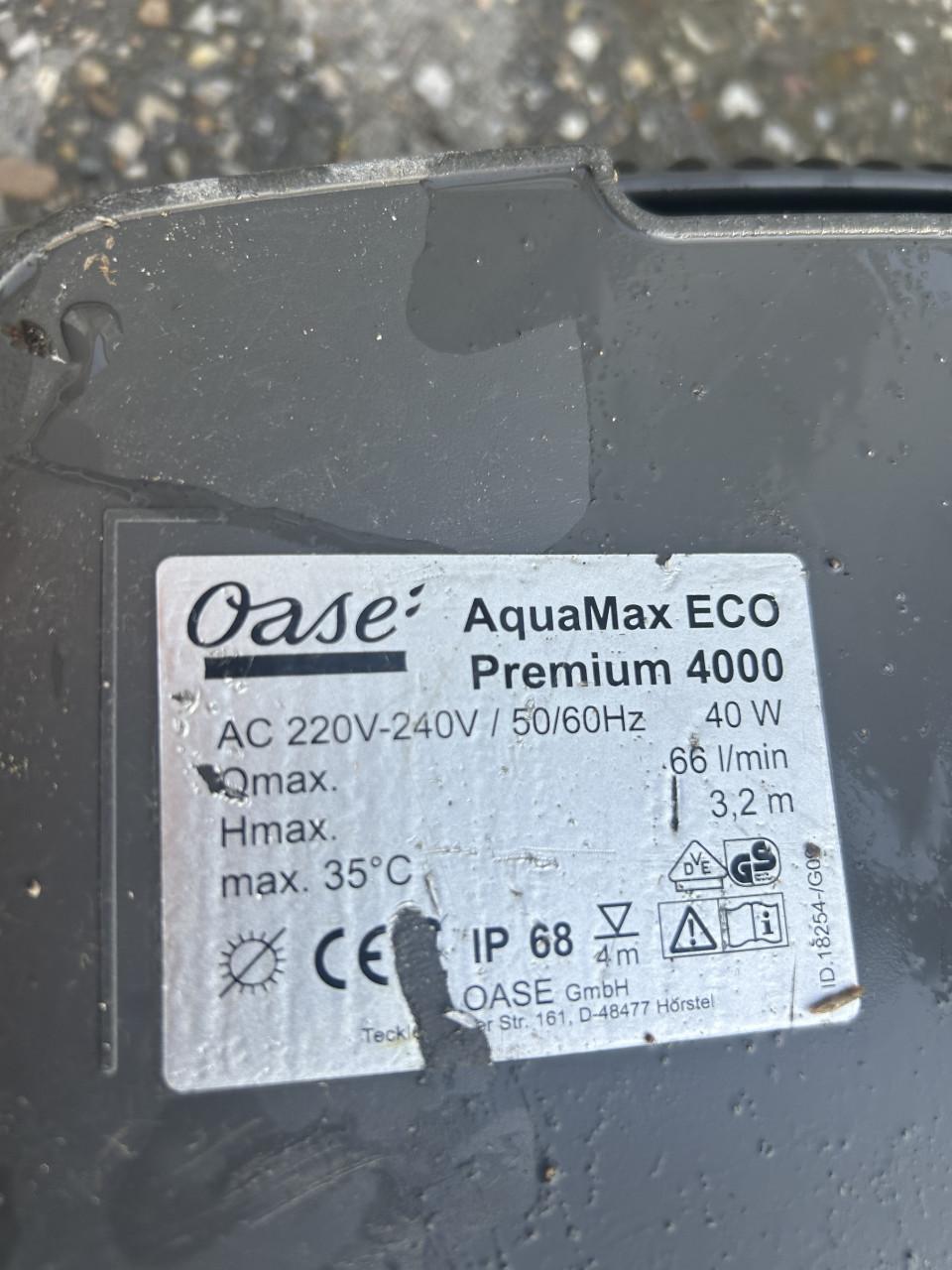 Te koop oase eco primium 4000 sterke en zuinige Vijverpomp en 4000 lpu