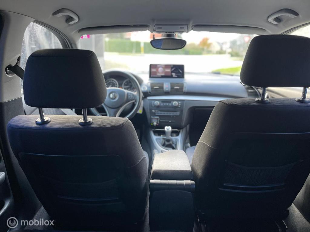 BMW 1 Serie 116i business line grote beurt gedaan !