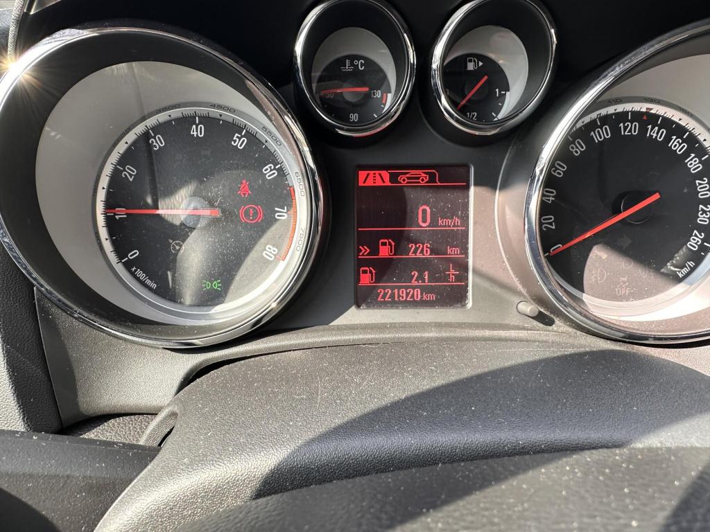 Opel Astra 1.4 turbo blitz